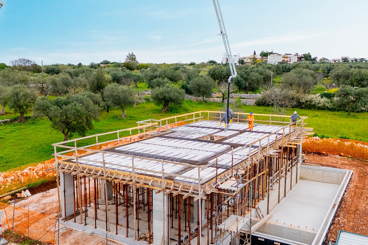 Edificio in costruzione - Lovece