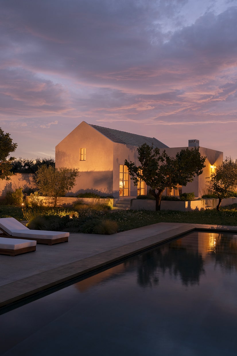 Progetto Casa Caroseno vista notturna esterna con piscina - Lovece